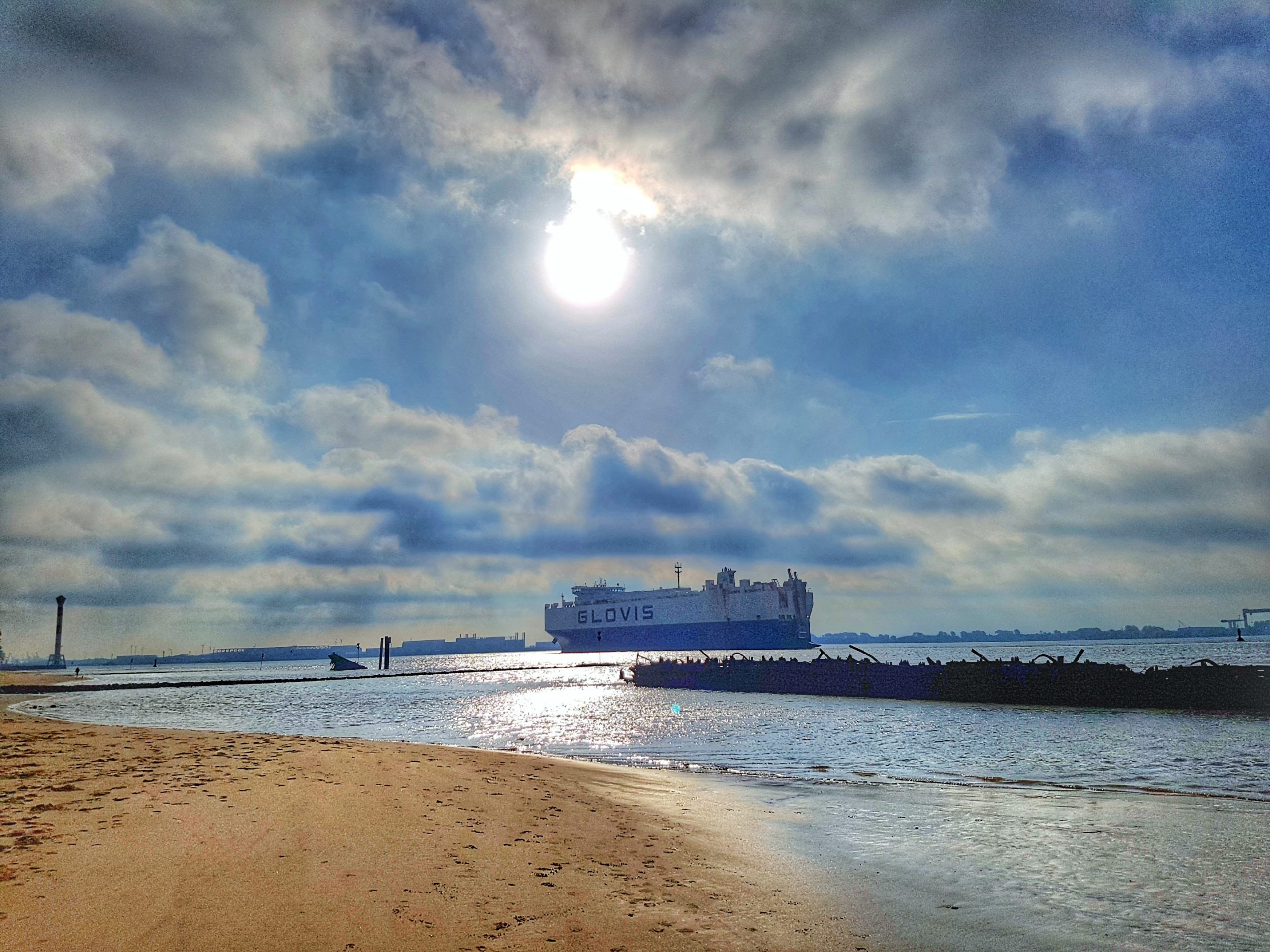 Hamburg mit Kindern günstig entdecken - Tipps für kleine & große Familien